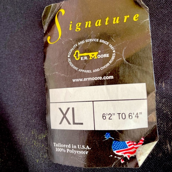 Black, Graduation/Choir Robe, Size XL - Picture 3 of 3